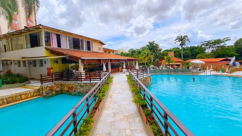 Condomínio Acqua Bella Themas Hotel